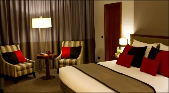 hotel Dighton